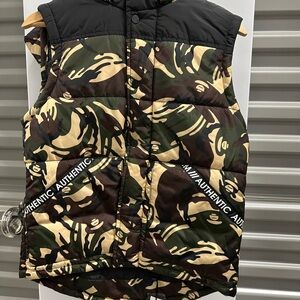 Camouflage Puffer Vest with Text Detail